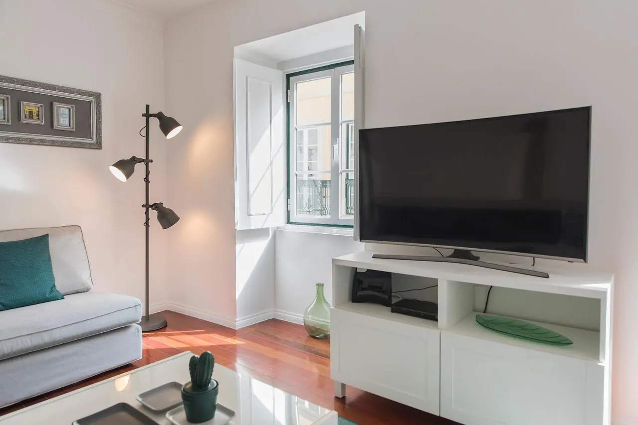 Appartement Lovelystay - Bica Patio Duplex Lissabon Portugal