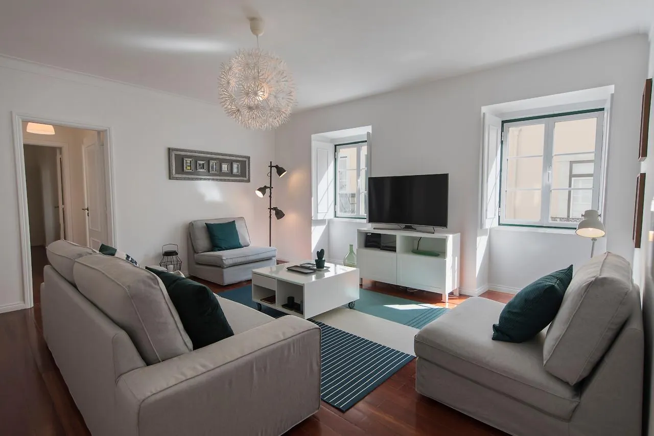 Lovelystay - Bica Patio Duplex Lissabon Appartement