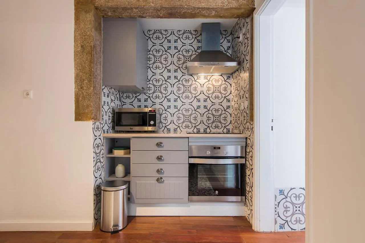 Lovelystay - Bica Patio Duplex Lissabon Appartement